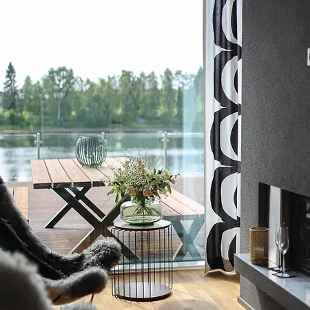 Arctic Star By Booklapland Рованиеми